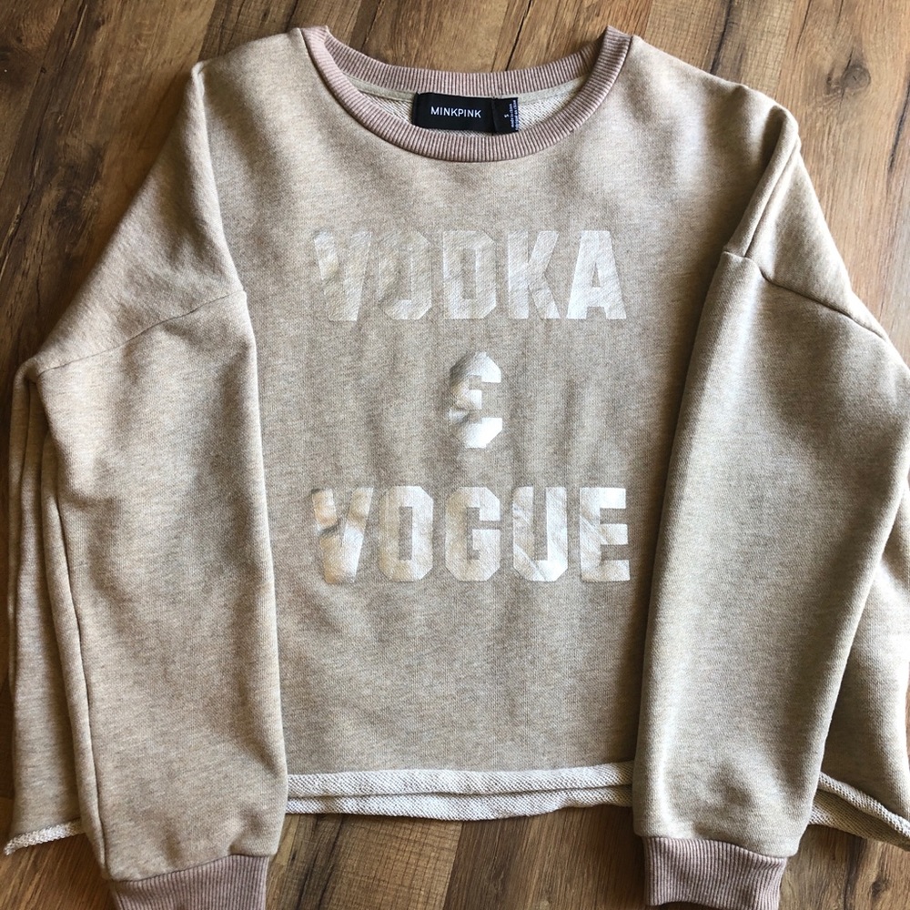 Minkpink Vodka & Vogue cropped sweat shirt